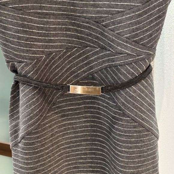 White House Black Market Knit Dress - Gray w/ Silver Stripes Size 4 - Picture 4 of 8